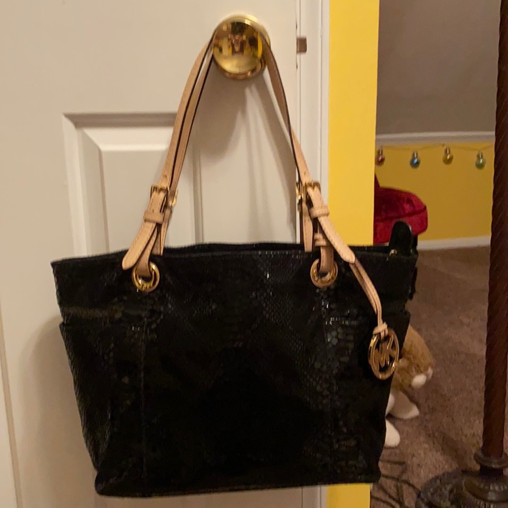 Michael Kors Snake Embossed tote